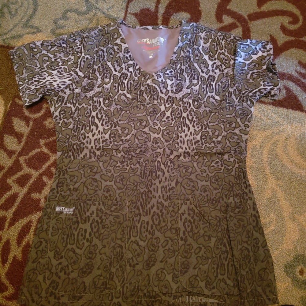Greys anatomy scrub top xs
